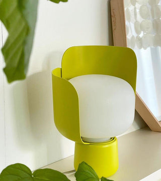 Petals Glass Table Lamp Ledecoo