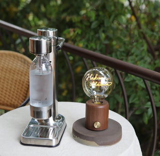 Kuitt Smiley Built-in Battery Table Lamp Ledecoo