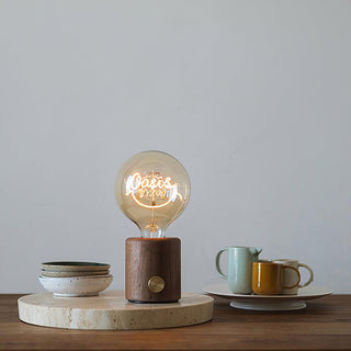 Kuitt Smiley Built-in Battery Table Lamp Ledecoo