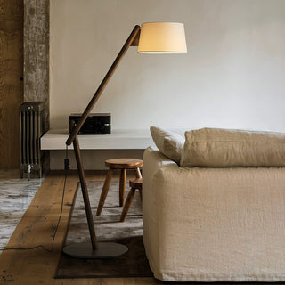 Lean Pivot Floor Lamp Ledecoo