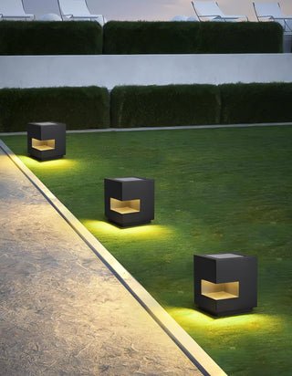 Regular Cube Post Outdoor Light Ledecoo