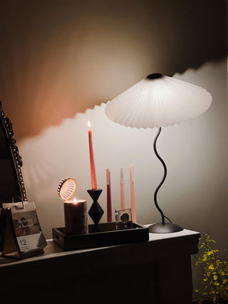 Squiggle Table Lamp Ledecoo