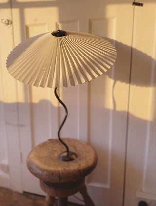 Squiggle Table Lamp Ledecoo