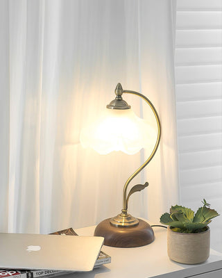 Vintage Laiton Table Lamp Ledecoo